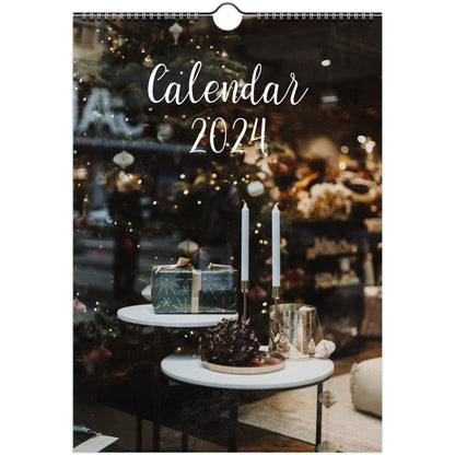 Calendar de perete 2024